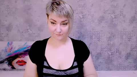 Snapshot of djullia chatting on October 3, 6:43 am djullia online show from October 3, 6:43 am