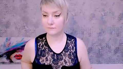 Snapshot of djullia chatting on February 27, 9:18 am djullia online show from February 27, 9:18 am