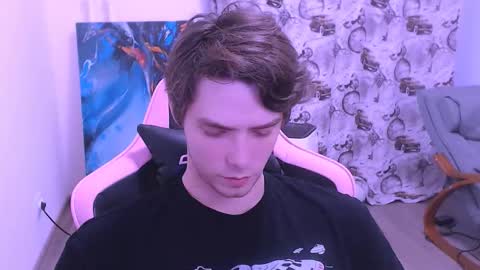 Snapshot of dmitryromanov chatting on October 11, 5:01 am Dead A online show from October 11, 5:01 am