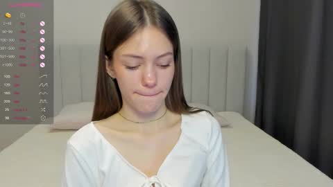 Polly and Kiriko online show from January 7, 9:25 am