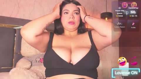 doll_daisy_ online show from November 24, 11:31 am