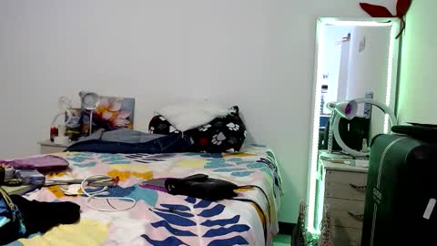 Catherine XXX online show from February 12, 2:04 am