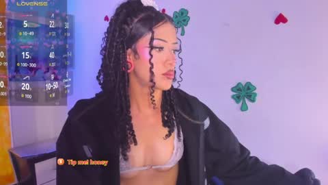 dolly_boob online show from April 10, 6:30 am