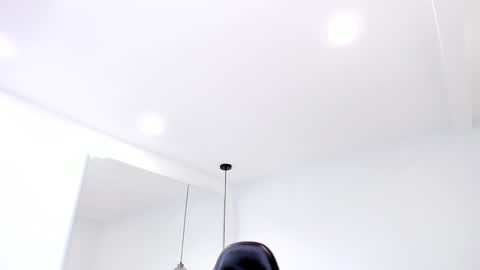 Snapshot of dolly_walker chatting on January 24, 6:56 pm dolly walker online show from January 24, 6:56 pm