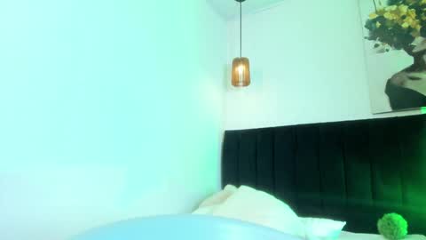 Call me Zoe  online show from May 15, 1:58 am