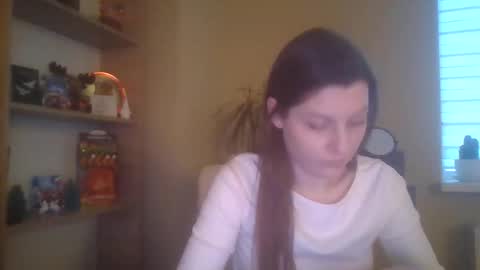 DollyRoma online show from December 17, 1:40 pm