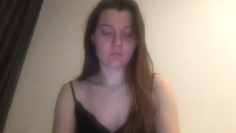 DollyRoma online show from October 28, 8:15 am