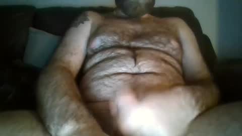 Snapshot of dom91070 chatting on February 13, 9:39 pm dom91070 online show from February 13, 9:39 pm