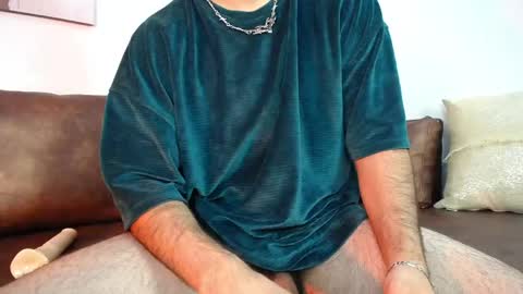domboy  online show from June 6, 8:58 pm