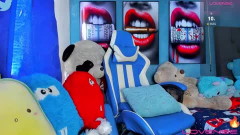 DAVID 3 online show from January 8, 2:14 pm