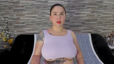Snapshot of domina0 chatting on September 25, 2:02 pm domi online show from September 25, 2:02 pm