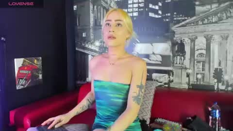 --- Diosa --- online show from June 25, 3:36 am