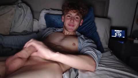 Alex...  online show from November 10, 5:10 am