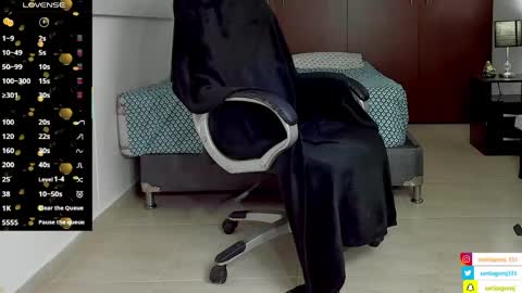 SANTI  independent model online show from April 11, 4:50 am