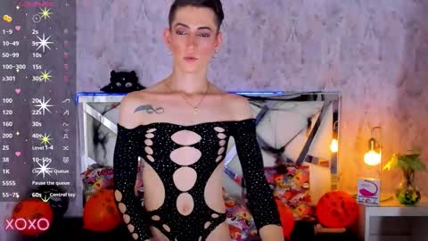 Dominic online show from October 10, 6:14 pm