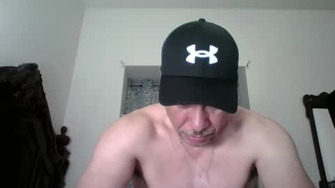 luis online show from April 16, 5:13 pm