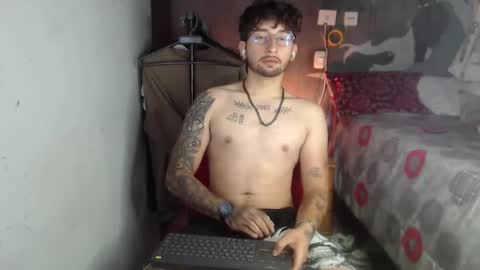 dominus_kane online show from November 13, 3:20 am