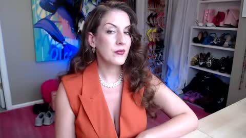 DommeTomorrow online show from June 26, 4:56 pm