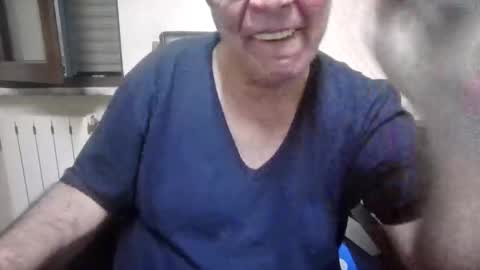 domynius10 online show from March 4, 7:05 am