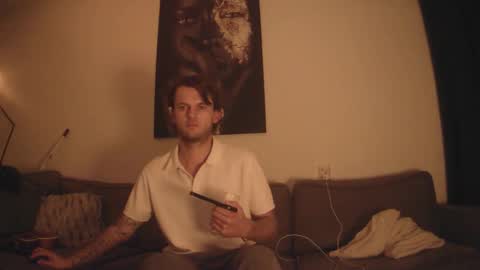 Papi online show from October 2, 11:14 pm