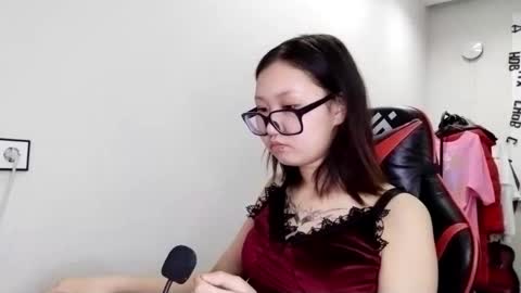 donya online show from March 4, 5:32 pm