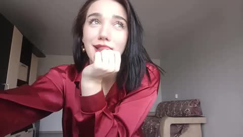 Jacqueline online show from March 2, 7:15 am