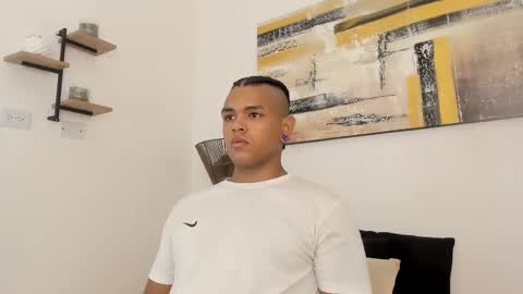 jaden online show from December 10, 1:33 pm