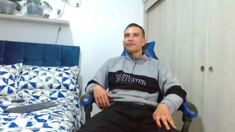 dorian_h online show from March 22, 2:04 am