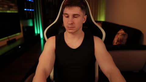 Dorian Reyes online show from March 9, 9:46 pm