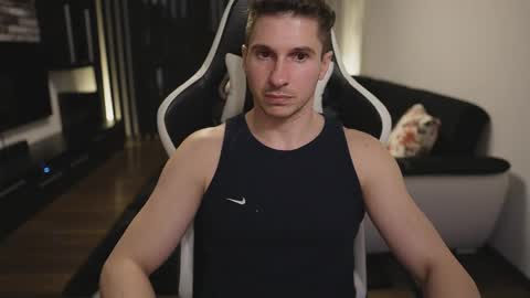 Dorian Reyes online show from May 11, 11:24 pm