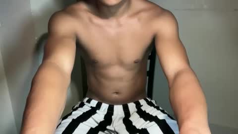 DoubleFeeling online show from January 7, 9:47 am