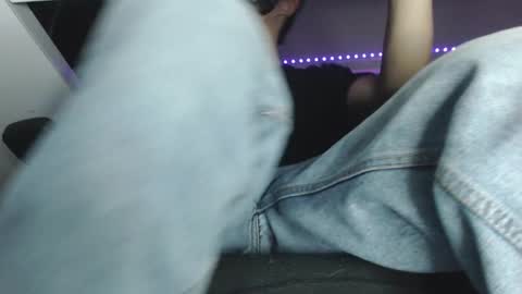 douglas_drake online show from October 26, 5:19 am