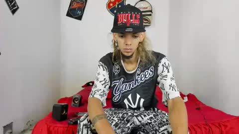 douglas_gallegos online show from February 27, 4:24 am