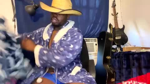 MrPirated online show from March 6, 2:18 pm