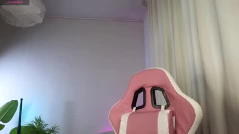 Lisbeth Salander online show from December 2, 5:59 am