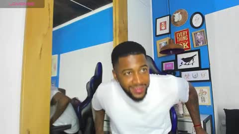 Snapshot of drake_nassir4 chatting on September 29, 9:58 pm ---Drake--- online show from September 29, 9:58 pm
