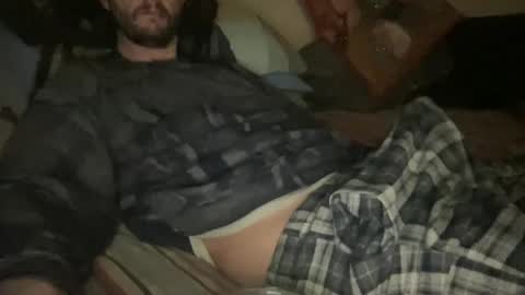 Dreads online show from January 3, 1:38 am