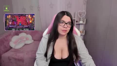 Chris online show from February 17, 8:16 pm