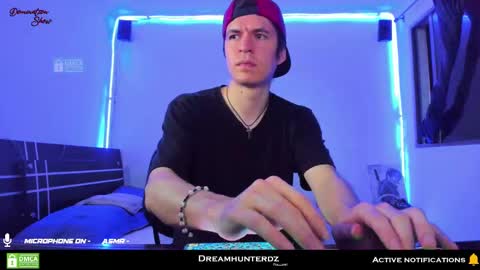 Snapshot of dreamhunterdz chatting on February 13, 11:47 pm Your lord. - ONLINE 1500 Pm to 2100 Pm - New York Hour online show from February 13, 11:47 pm