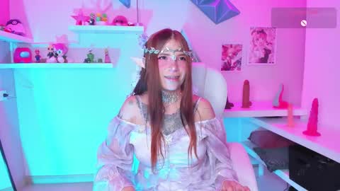 dreamleah_ online show from November 1, 5:50 am