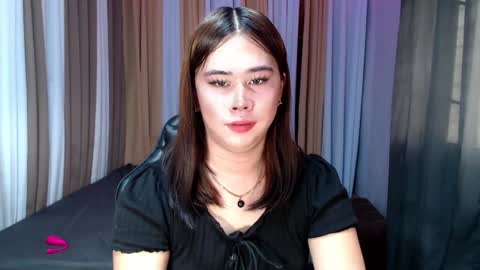 Snapshot of dreammegan chatting on February 26, 1:25 am Stacy DONT FORGET TO FOLLOW ME AND THUMBS UP my wife samgrg2 online show from February 26, 1:25 am