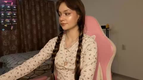 Mila online show from October 2, 6:07 pm