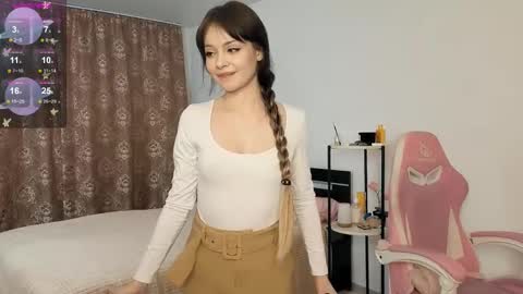 Mila online show from September 20, 6:11 pm