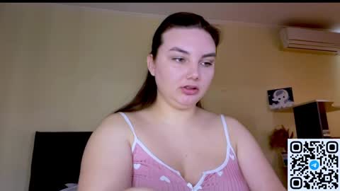 Mila online show from April 10, 9:25 am