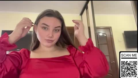 Mila online show from November 7, 12:07 pm