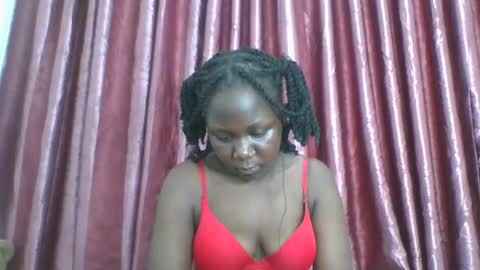 Snapshot of dreamylyne chatting on September 27, 11:30 am MERCY online show from September 27, 11:30 am