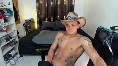 dres4u online show from March 25, 4:36 pm