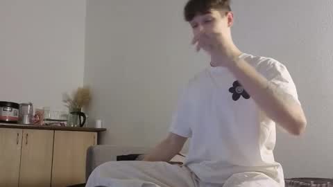 Mark online show from December 17, 2:35 pm