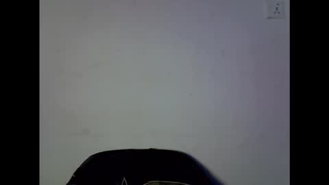 Snapshot of drippingpussy__ chatting on October 15, 10:43 pm drippingpussy__ online show from October 15, 10:43 pm