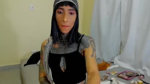 drippyorlove online show from March 7, 11:16 pm